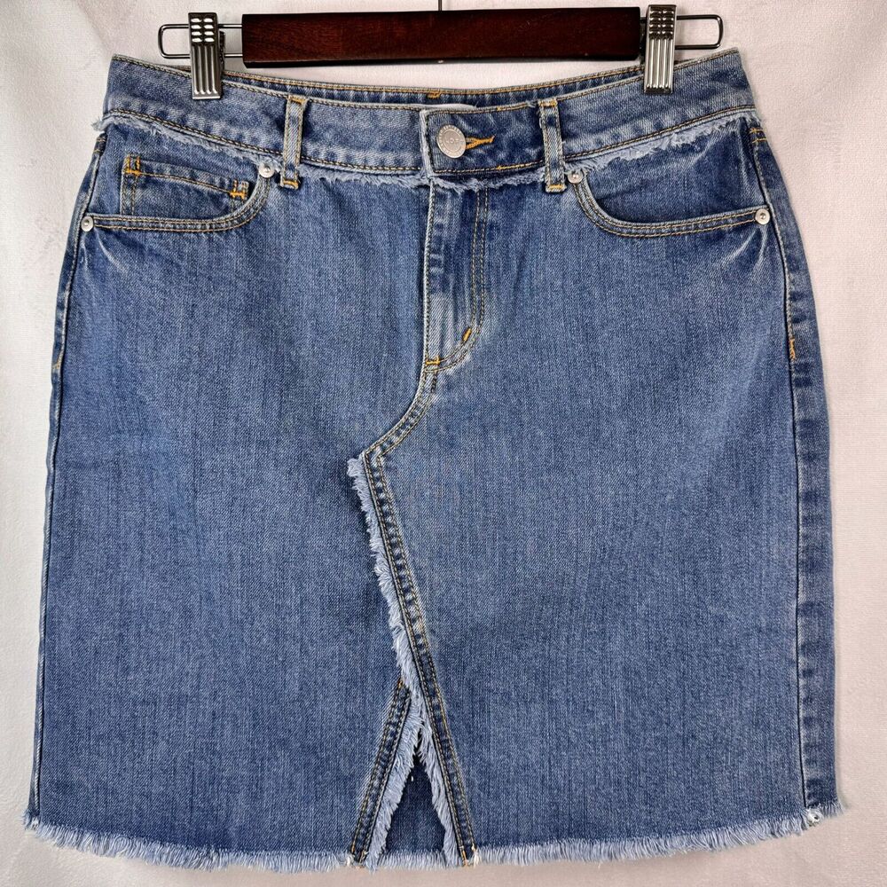Loft Ladies Sz 2 Denim Frayed Skirt Blue Jean Light Wash Raw Hem Stretch